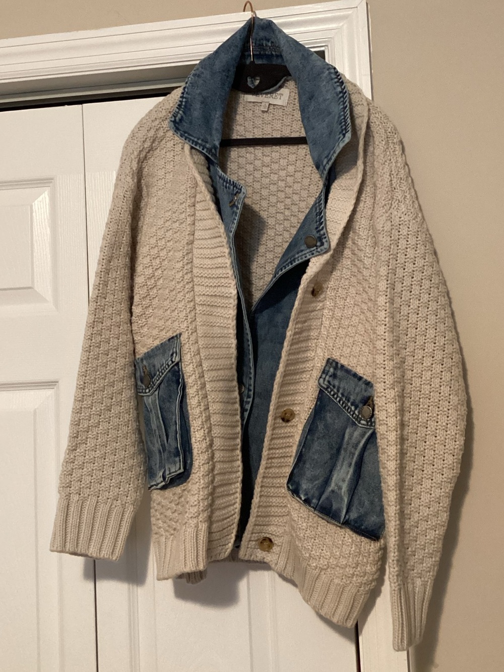 Women’s Cream Knit Cardigan with Denim Trim